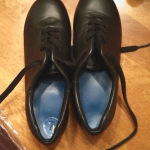 Capezio tele tone tap shoe black size 4
